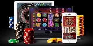 Explore the Thrilling World of SlotsDynamite Casino
